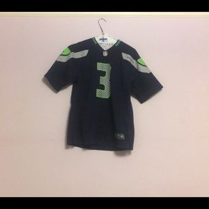 Russell Wilson Jersey (boys large)